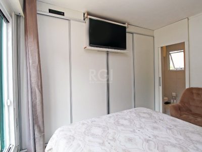 Apartamento à venda com 118m², 3 quartos, 1 suíte, 1 vaga no bairro Petrópolis em Porto Alegre - Foto 12