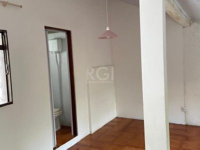 Casa à venda com 210m², 4 quartos, 2 vagas no bairro Petrópolis em Porto Alegre - Foto 31