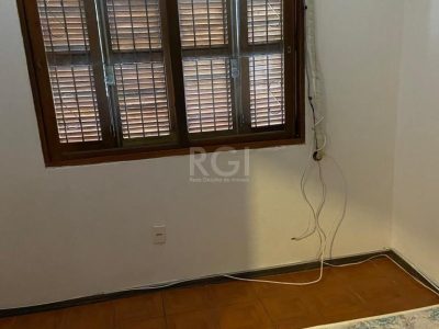 Casa à venda com 210m², 4 quartos, 2 vagas no bairro Petrópolis em Porto Alegre - Foto 20