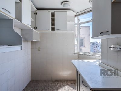 Apartamento à venda com 78m², 2 quartos, 2 vagas no bairro Jardim Botânico em Porto Alegre - Foto 6