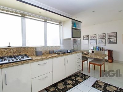 Apartamento à venda com 87m², 2 quartos, 1 suíte, 2 vagas no bairro Petrópolis em Porto Alegre - Foto 7