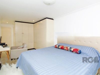 Apartamento à venda com 87m², 2 quartos, 1 suíte, 2 vagas no bairro Petrópolis em Porto Alegre - Foto 8