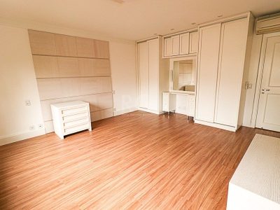 Apartamento à venda com 337m², 3 quartos, 3 suítes, 4 vagas no bairro Moinhos de Vento em Porto Alegre - Foto 54