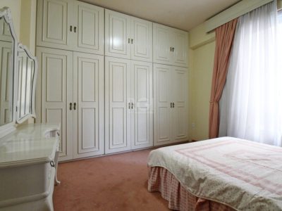 Apartamento à venda com 295m², 3 quartos, 1 suíte, 2 vagas no bairro Independência em Porto Alegre - Foto 12