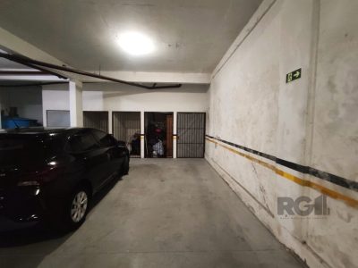 Cobertura à venda com 199m², 3 quartos, 1 suíte, 2 vagas no bairro Bela Vista em Porto Alegre - Foto 37