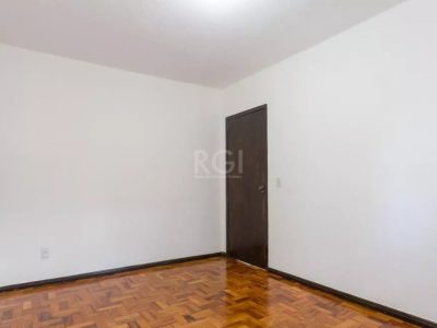 Apartamento à venda com 72m², 2 quartos no bairro Azenha em Porto Alegre - Foto 4