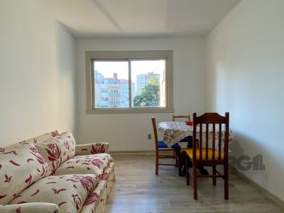 Apartamento à venda com 40m², 1 quarto, 1 vaga no bairro Jardim Botânico em Porto Alegre - Foto 2