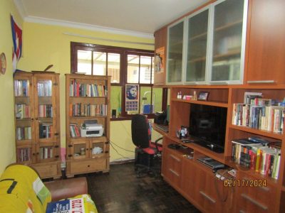 Apartamento à venda com 78m², 2 quartos no bairro Partenon em Porto Alegre - Foto 3