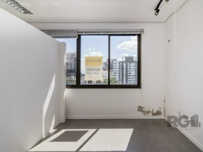 Conjunto/Sala à venda com 59m², 2 vagas no bairro Menino Deus em Porto Alegre - Foto 21