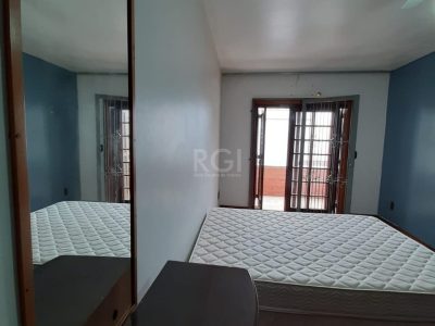 Casa à venda com 262m², 3 quartos, 1 suíte, 6 vagas no bairro Auxiliadora em Porto Alegre - Foto 11