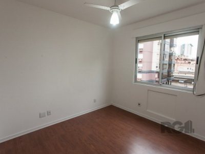 Apartamento à venda com 67m², 3 quartos, 1 vaga no bairro Partenon em Porto Alegre - Foto 5