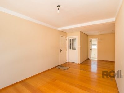 Apartamento à venda com 70m², 2 quartos no bairro Mont Serrat em Porto Alegre - Foto 2