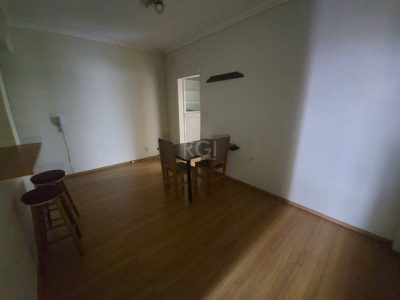 Apartamento à venda com 47m², 1 quarto no bairro Centro Histórico em Porto Alegre - Foto 2