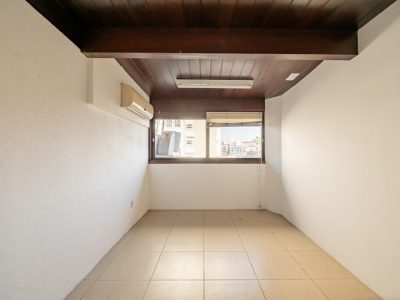 Conjunto/Sala à venda com 320m², 3 vagas no bairro Petrópolis em Porto Alegre - Foto 40