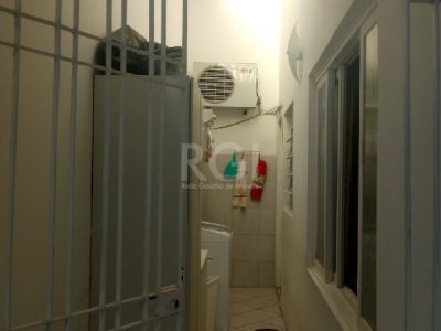 Casa à venda com 269m², 2 quartos, 3 vagas no bairro Vila Ipiranga em Porto Alegre - Foto 27