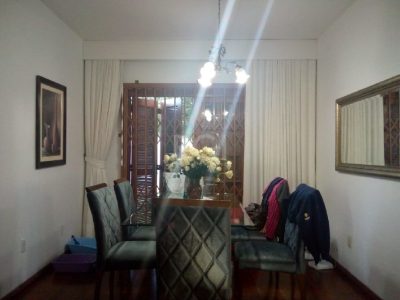 Casa à venda com 269m², 2 quartos, 3 vagas no bairro Vila Ipiranga em Porto Alegre - Foto 26