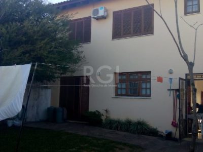 Casa à venda com 269m², 2 quartos, 3 vagas no bairro Vila Ipiranga em Porto Alegre - Foto 22