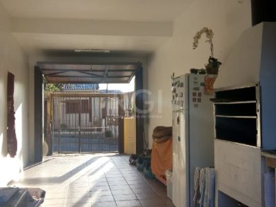 Casa à venda com 269m², 2 quartos, 3 vagas no bairro Vila Ipiranga em Porto Alegre - Foto 19