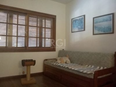 Casa à venda com 269m², 2 quartos, 3 vagas no bairro Vila Ipiranga em Porto Alegre - Foto 8