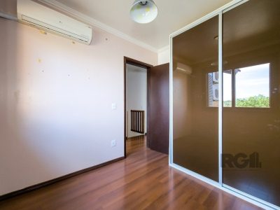 Casa Condominio à venda com 121m², 3 quartos, 1 suíte, 2 vagas no bairro Ipanema em Porto Alegre - Foto 20