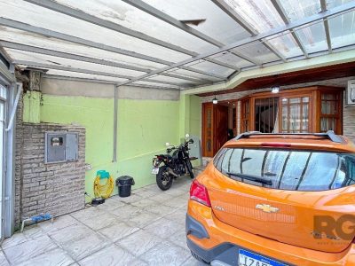 Sobrado à venda com 218m², 4 quartos, 3 suítes, 2 vagas no bairro Ipanema em Porto Alegre - Foto 4