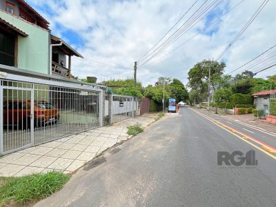 Sobrado à venda com 218m², 4 quartos, 3 suítes, 2 vagas no bairro Ipanema em Porto Alegre - Foto 7