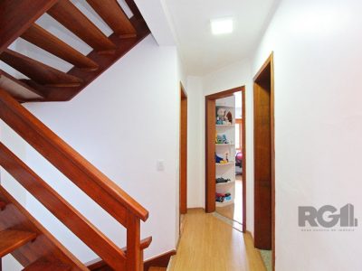 Sobrado à venda com 218m², 4 quartos, 3 suítes, 2 vagas no bairro Ipanema em Porto Alegre - Foto 37