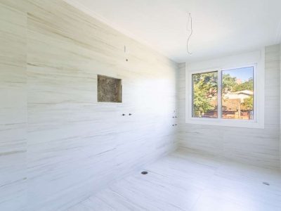 Apartamento à venda com 400m², 3 quartos, 3 suítes, 4 vagas no bairro Três Figueiras em Porto Alegre - Foto 12