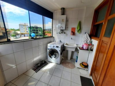 Apartamento à venda com 110m², 3 quartos, 1 suíte, 2 vagas no bairro Vila Ipiranga em Porto Alegre - Foto 10