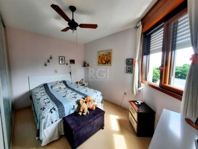 Apartamento à venda com 110m², 3 quartos, 1 suíte, 2 vagas no bairro Vila Ipiranga em Porto Alegre - Foto 12