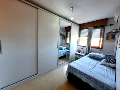 Apartamento à venda com 110m², 3 quartos, 1 suíte, 2 vagas no bairro Vila Ipiranga em Porto Alegre - Foto 14