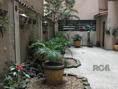 Apartamento à venda com 80m², 2 quartos no bairro Centro Histórico em Porto Alegre - Foto 32