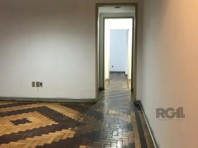 Apartamento à venda com 80m², 2 quartos no bairro Centro Histórico em Porto Alegre - Foto 8