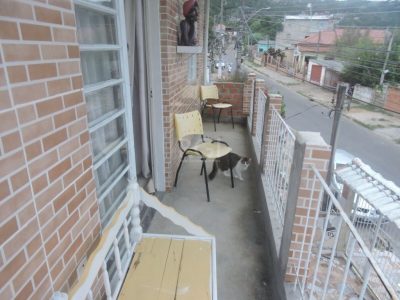 Casa à venda com 112m², 3 quartos, 1 suíte, 2 vagas no bairro Partenon em Porto Alegre - Foto 25