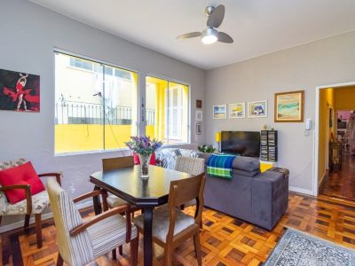 Apartamento à venda com 103m², 3 quartos no bairro Petrópolis em Porto Alegre - Foto 2