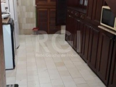 Casa à venda com 144m², 3 quartos, 2 suítes, 4 vagas no bairro São João em Porto Alegre - Foto 11