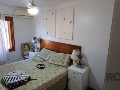 Casa Condominio à venda com 233m², 3 quartos, 1 suíte, 2 vagas no bairro Tristeza em Porto Alegre - Foto 14