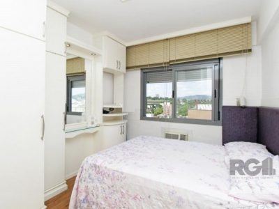 Apartamento à venda com 74m², 2 quartos, 1 suíte, 1 vaga no bairro Petrópolis em Porto Alegre - Foto 13