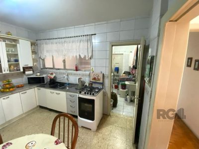 Apartamento à venda com 114m², 3 quartos, 1 suíte no bairro Praia de Belas em Porto Alegre - Foto 8