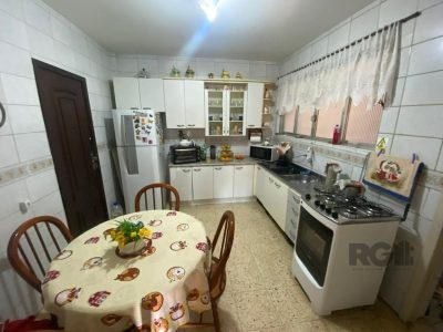 Apartamento à venda com 114m², 3 quartos, 1 suíte no bairro Praia de Belas em Porto Alegre - Foto 10