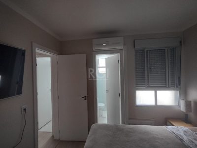 Apartamento à venda com 69m², 3 quartos, 1 suíte, 1 vaga no bairro Jardim Planalto em Porto Alegre - Foto 15