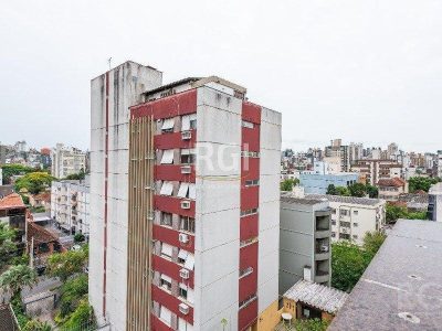 Conjunto/Sala à venda com 153m², 1 vaga no bairro Petrópolis em Porto Alegre - Foto 17