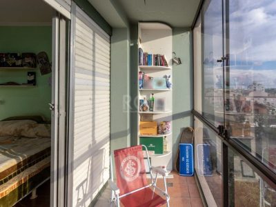 Apartamento à venda com 107m², 3 quartos, 1 suíte, 1 vaga no bairro Cristal em Porto Alegre - Foto 25