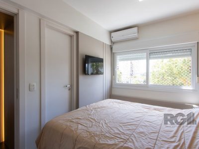 Apartamento à venda com 72m², 3 quartos, 1 suíte, 2 vagas no bairro Glória em Porto Alegre - Foto 29