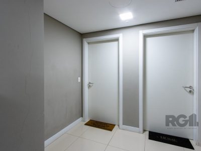 Apartamento à venda com 72m², 3 quartos, 1 suíte, 2 vagas no bairro Glória em Porto Alegre - Foto 8