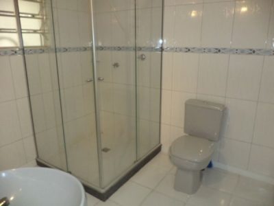 Apartamento à venda com 69m², 2 quartos no bairro Azenha em Porto Alegre - Foto 3