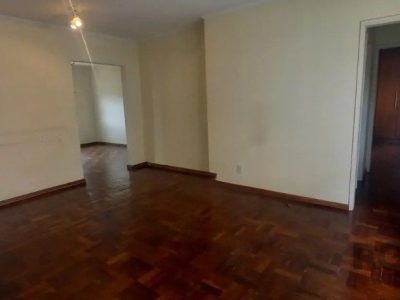 Apartamento à venda com 115m², 3 quartos, 1 suíte, 1 vaga no bairro Jardim Botânico em Porto Alegre - Foto 4