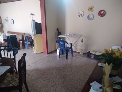 Casa à venda com 90m², 4 quartos no bairro Tristeza em Porto Alegre - Foto 13