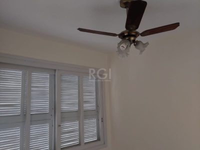 Apartamento à venda com 59m², 2 quartos no bairro Centro Histórico em Porto Alegre - Foto 2