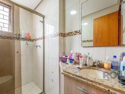 Apartamento à venda com 75m², 2 quartos, 1 suíte, 2 vagas no bairro Jardim Botânico em Porto Alegre - Foto 15